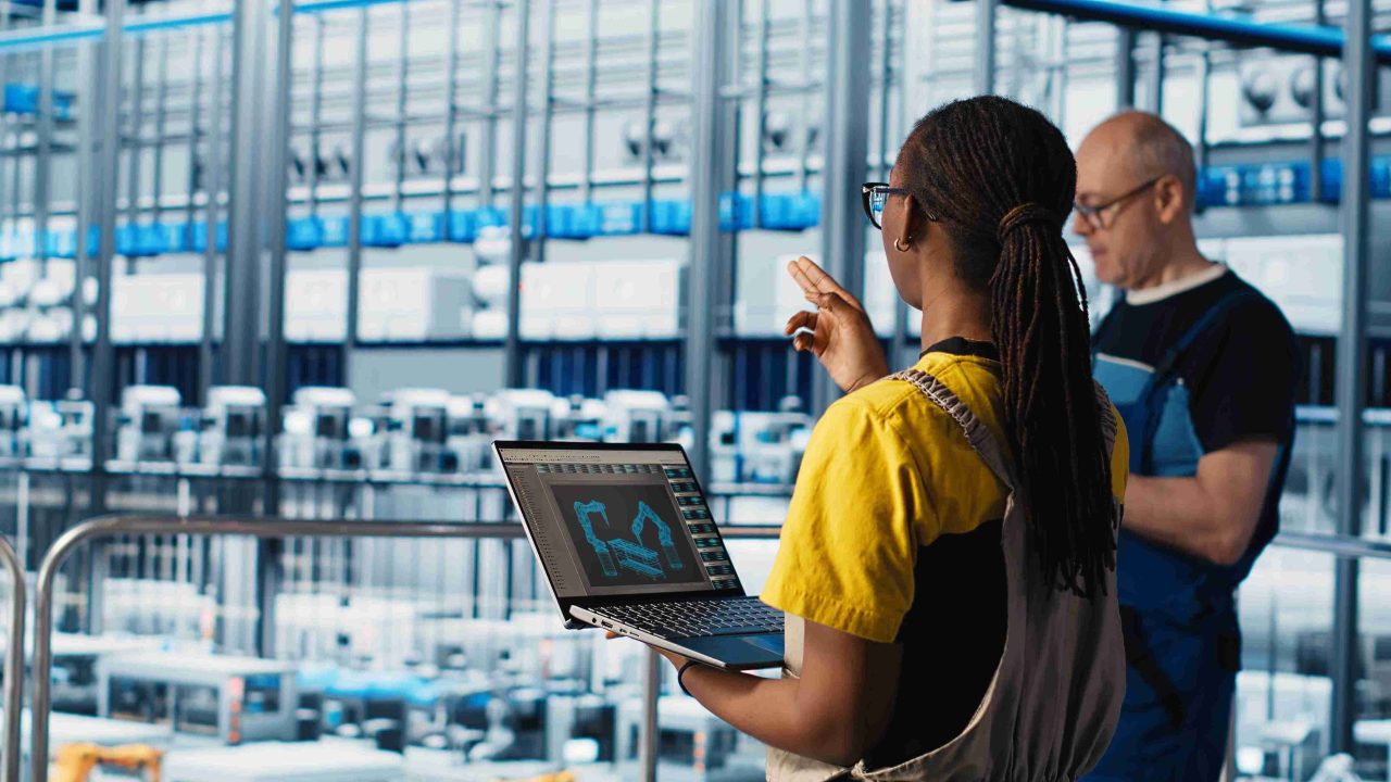 How Managed IT Services Reduce Downtime in Manufacturing Industries